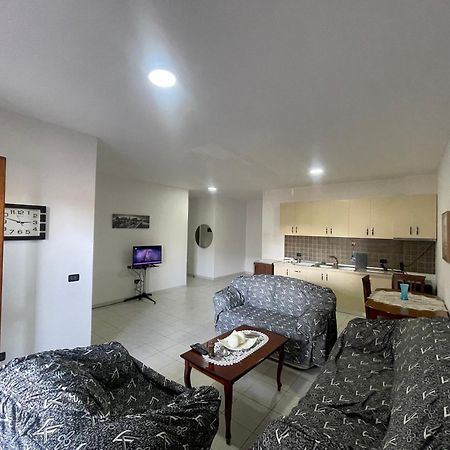 Gega Apartment Shkodër Exteriör bild